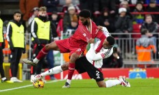 九游娱乐app下载-曼联主场大胜利物浦，豪取关键三分