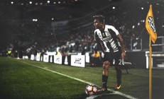 九游中国-利拉德时间，撕裂蜂群，掘金之巅的个人英雄主义