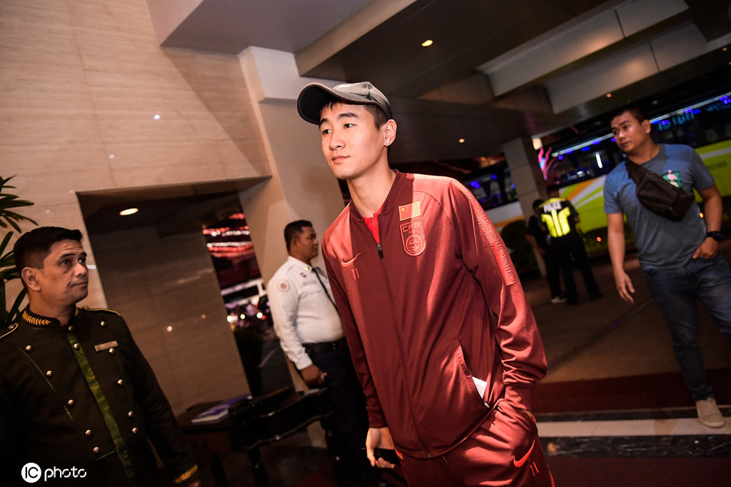 包含菲律宾队实力无敌，豪取胜利的词条