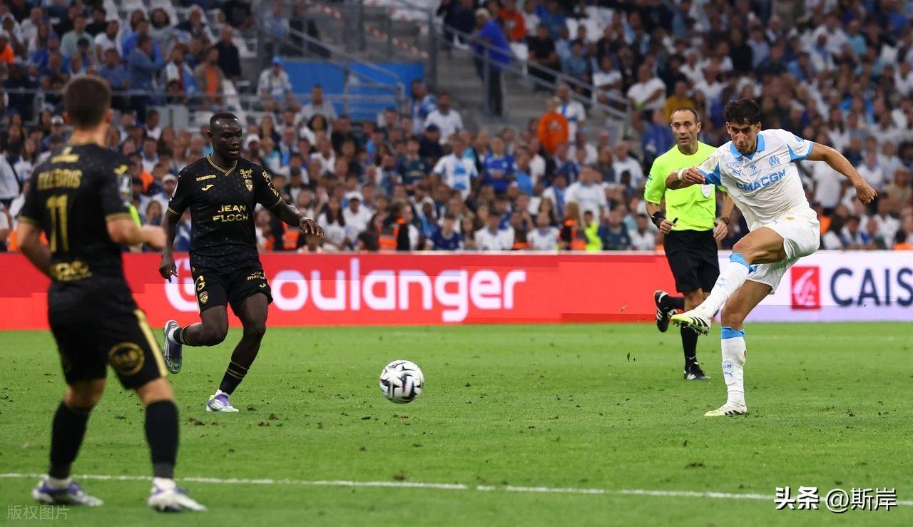 皇家马德里客场大胜，势如破竹