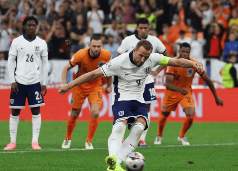 荷兰惨遭逆转,欧洲锦标赛席位受到威胁 荷兰惨遭逆转,欧洲锦标赛席位受到威胁