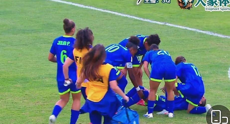 巴西女足队员被指控违规行为 巴西女足队员被指控违规行为