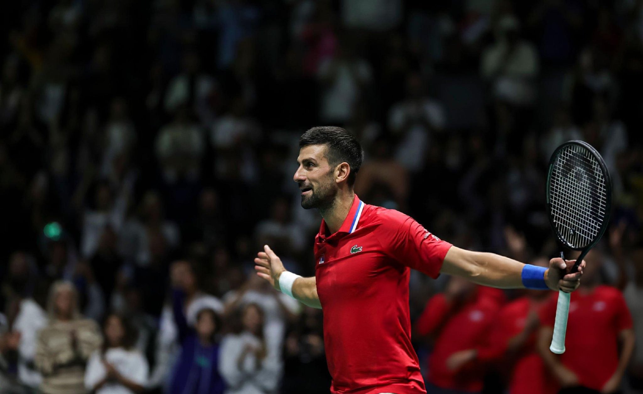 关于年终总决赛横扫拉沃尔杯，德约科维奇扛起全队的信息