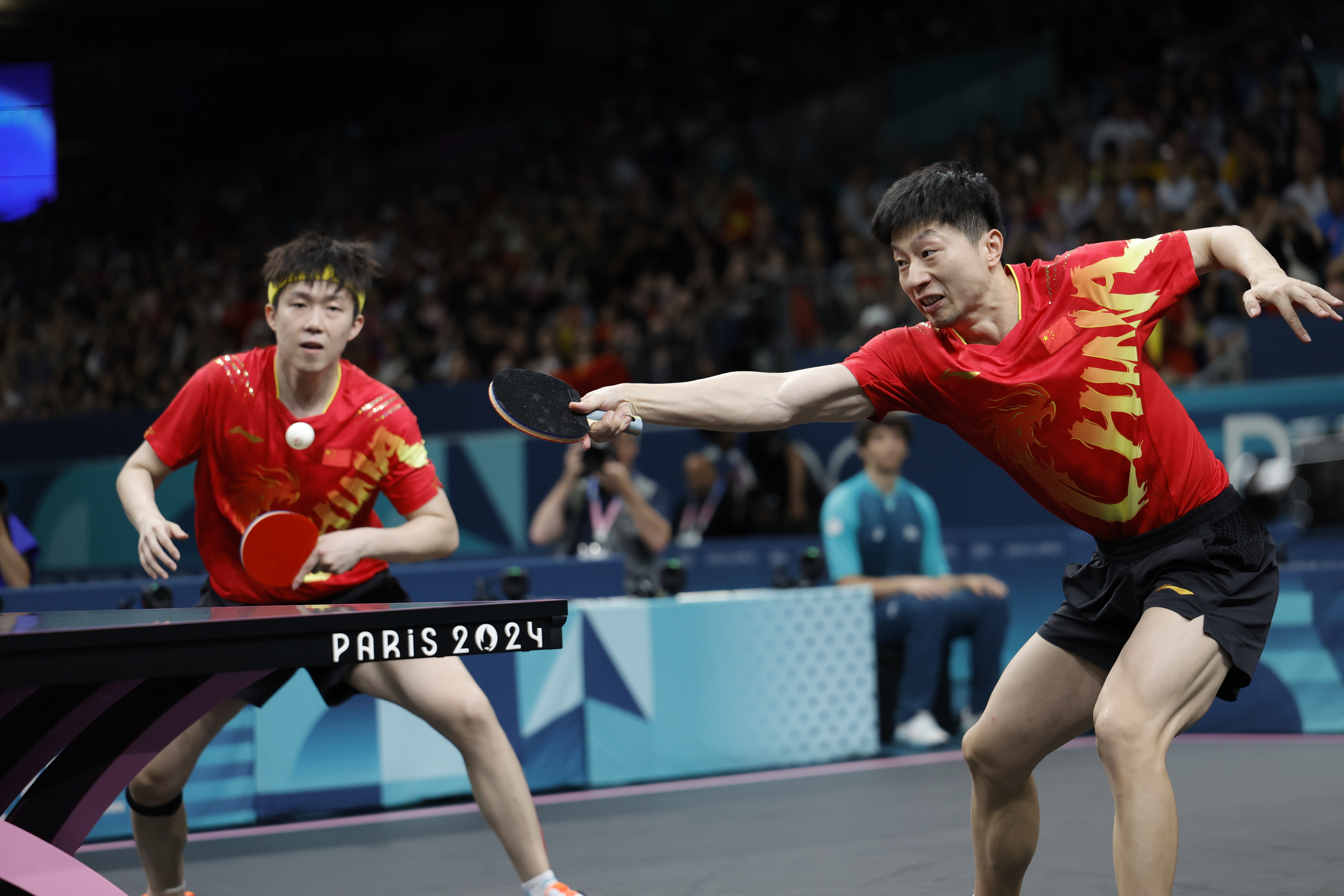 德国队横扫瑞典队，马龙高光表现